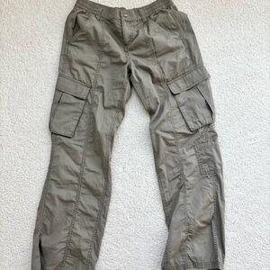 H&M womens Cargo Pants - Khaki
